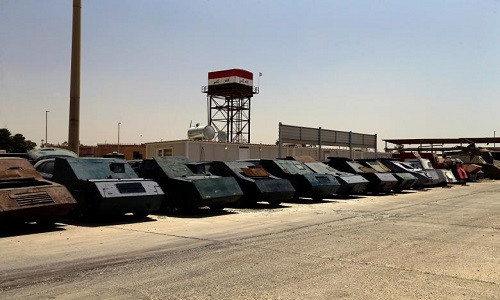 Hàng loạt “xe bom” bị tịch thu ở thành phố Mosul.