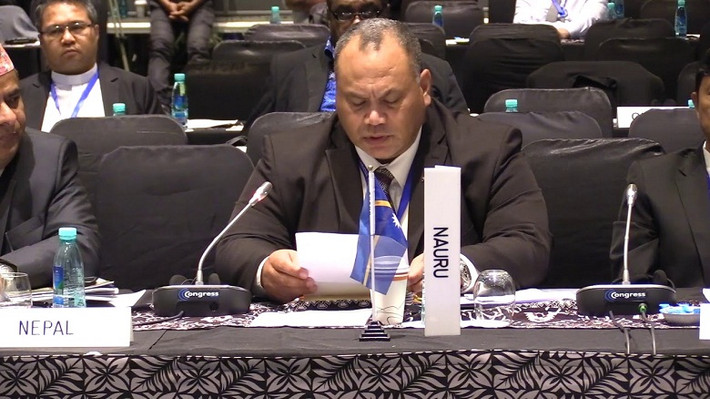 Ông Aingimea từng là chuyên viên cấp cao của Regional Rights Resource Team, cơ quan có trụ sở tại Fiji chuyên thúc đẩy nhân quyền tại Thái Bình Dương. Ảnh: Youtube.
