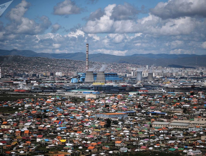 Ulaanbaatar (hay Ulan Bator) là Thủ đô và là thành phố lớn nhất của Mông Cổ với dân số hơn 1,3 triệu người.