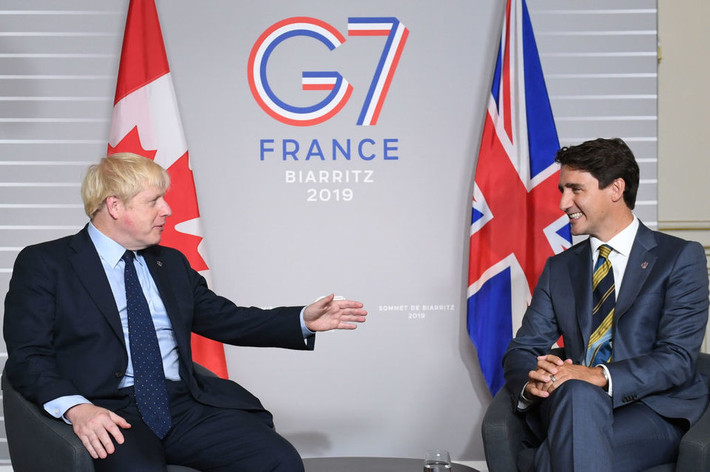 Thủ tướng Anh Johnson thảo luận với người đồng cấp Canada Justin Trudeau cuối tuần trước về thỏa thuận thương mại hiện tại giữa Canada với Liên minh Châu Âu (EU). Mời độc giả xem thêm video về Hội nghị thượng đỉnh G7 tại Anh hồi năm 2013 (Nguồn: VTC14)