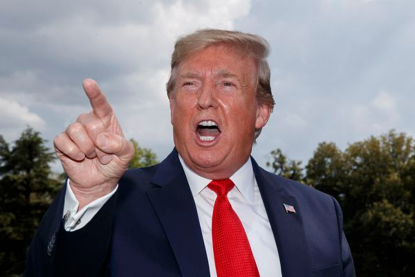 Trước đó, ngày 22/7, Tổng thống Trump đã gây tranh cãi khi tuyên bố “Afghanistan có thể bị xóa sổ khỏi Trái Đất” nếu như ông muốn chiến thắng trong cuộc chiến ở quốc gia này. Ảnh: OL.
