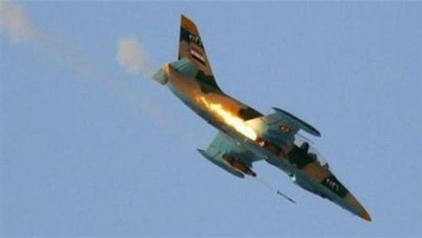 Không quân Syria ngay lập tức đáp trả bằng những đợt oanh kích dữ dội nhằm vào căn cứ của nhóm khủng bố IS ở khu vực Badiyah al-Sham nằm giữa tỉnh Homs và Deir Ezzor.