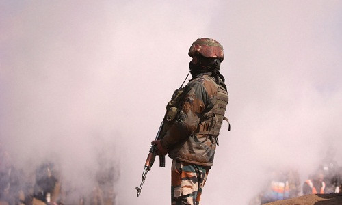Trên thực tế, xung đột giữa Ấn Độ và Pakistan tại Kashmir không phải mới bùng phát mà đã tồn tại suốt hơn 70 năm qua, từ khi hai nước này thoát khỏi sự đô hộ của thực dân Anh và giành độc lập năm 1947. Ảnh: Reuters.