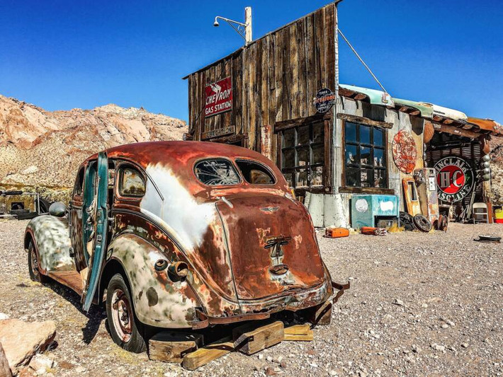 Vùng đất xung quanh Nelson, Nevada, từng rất giàu vàng, bạc, đồng và chì,...nhưng thị trấn nhỏ bé này cũng là một trong những nơi bạo lực nhất ở miền Tây.