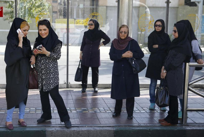 Theo Factcity, dân số của Iran là 81,8 triệu (tính năm 2018). Đáng chú ý, gần 70% dân số Iran ở độ tuổi dưới 30. Ảnh: Reuters.