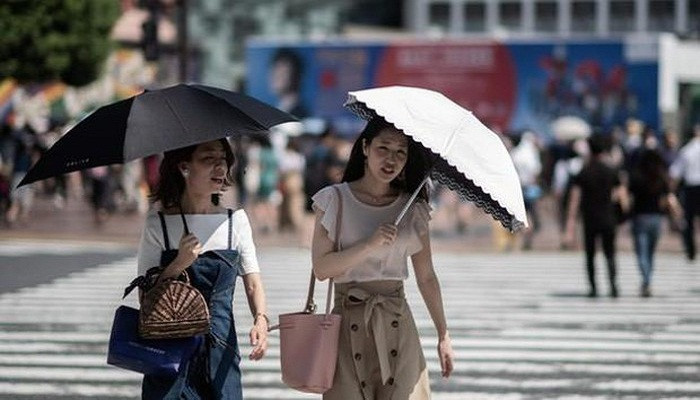 Tuy nhiên, tỷ lệ sinh thấp ở mức báo động khiến quá trình lão hóa dân số ở Nhật diễn ra ngày càng trầm trọng. Ảnh: HT. Mời độc giả xem thêm video: Thủ tướng Nhật Bản Shinzo Abe từ chức (Nguồn video: VTC Now)