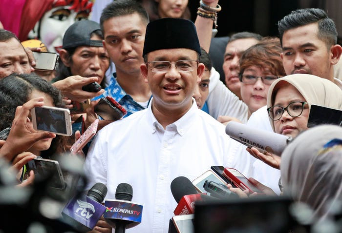 Thống đốc Jakarta Anies Baswedan đã ban bố tình trạng khẩn cấp trong thành phố vào ngày 20/3.