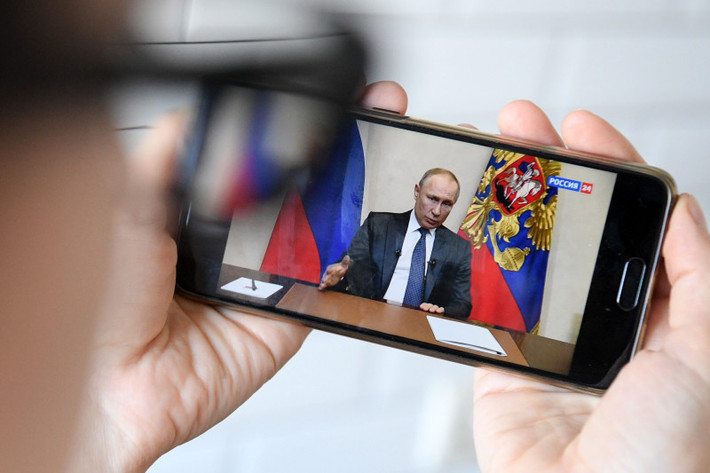 Ông chủ Điện Kremlin đồng thời khẳng định Nga có tất cả nguồn lực cần thiết để bảo vệ người dân và hỗ trợ nền kinh tế giữa lúc dịch COVID-19 hoành hành. Ảnh: Getty.