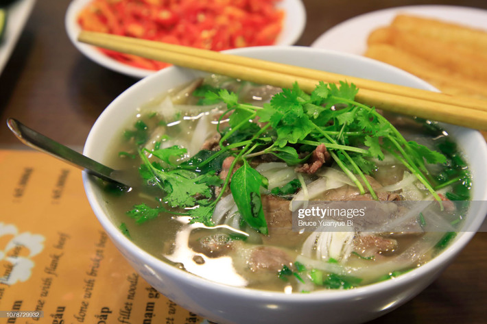 Ngoài ra, nhắc đến những món ăn truyền thống lâu đời, góp phần nâng tầm ẩm thực Việt trên trường quốc tế không thể không kể đến phở. Ảnh: Getty.