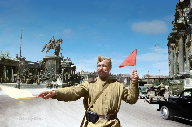 Hình ảnh ở đường phố thủ đô Berlin của Đức năm 1945.