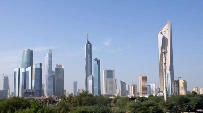 Tháp Al Hamra ở Kuwait có chiều cao 412,7 mét.