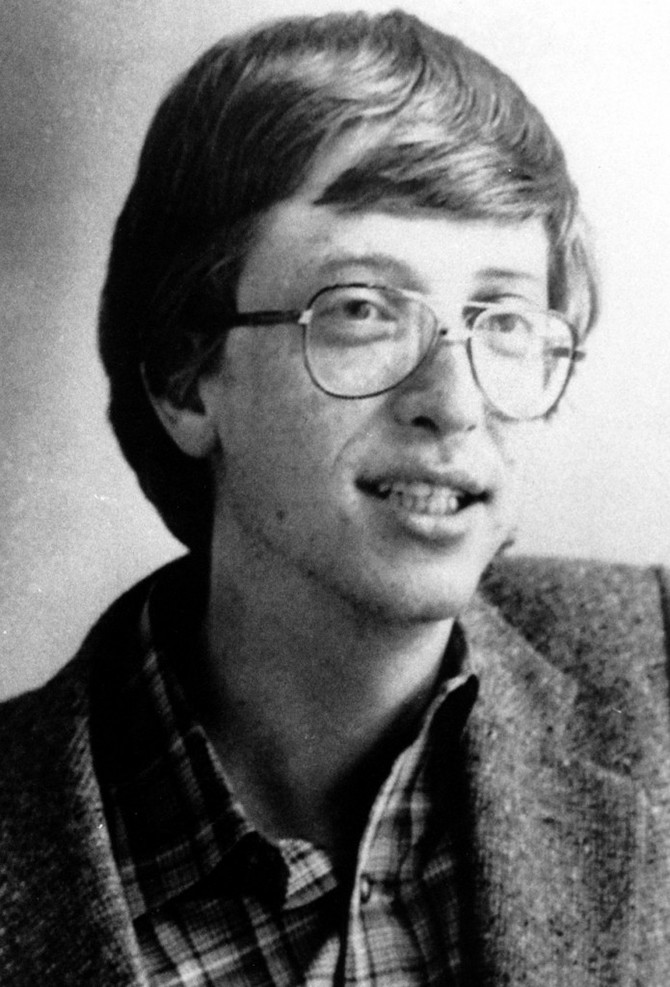 Chương trình lập trình của trường phổ thông do Bill Gates viết từng đưa nhà tỷ phú đến một lớp học tiếng Anh toàn nữ.