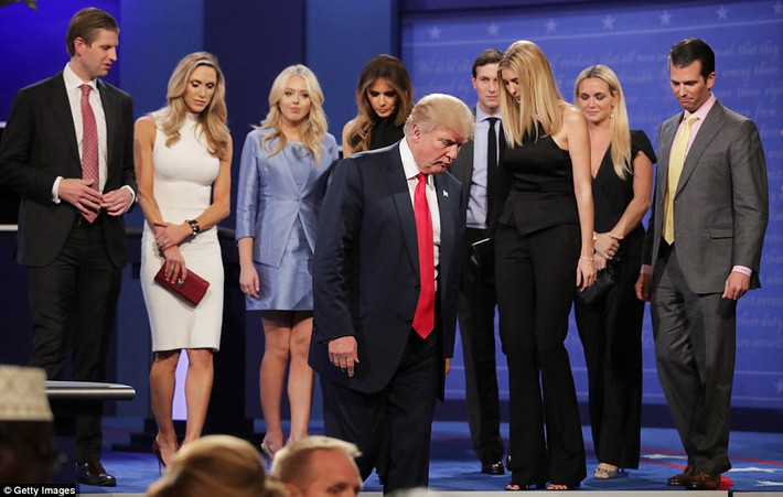 Tỷ phú Trump bị cho là đã thất bại trước bà Clinton trong cả ba lần tranh luận trực tiếp. Ảnh: Getty.