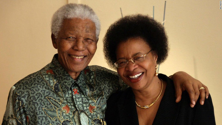 Bà Graca Machel, vợ góa của cựu Tổng thống Mozambique Samora Machel, là người vợ thứ ba của cựu Tổng thống Nelson Mandela. Ảnh: CNN.