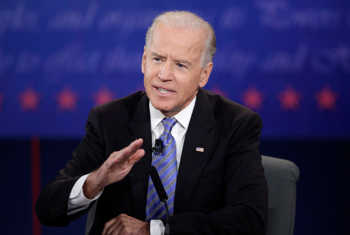 Cựu Phó Tổng thống Mỹ Joe Biden đã để ngỏ khả năng ra tranh cử Tổng thống Mỹ năm 2020 và thách thức đương kim Tổng thống Trump.