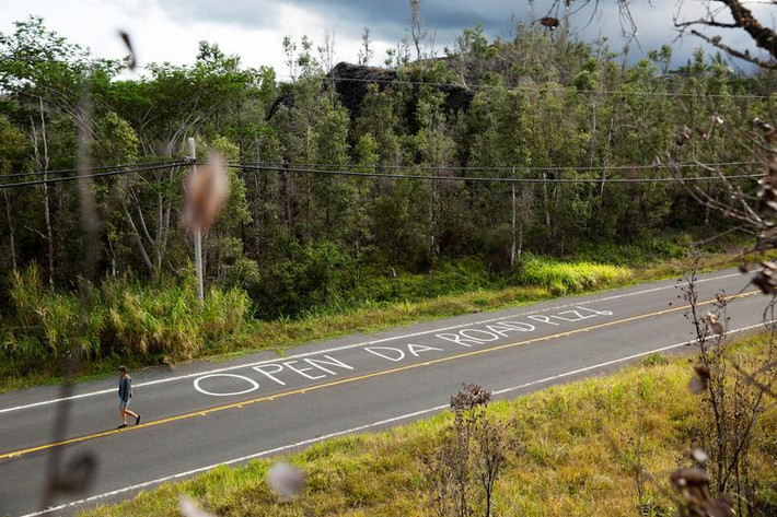 Sau gần 1 năm, nhiều cư dân tại khu vực bị ảnh hưởng bởi siêu núi lửa Kilauea ở Hawaii đã trở lại quê nhà và bắt đầu cuộc sống mới.