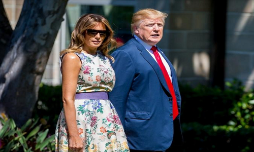 Ngày 21/1, Tổng thống Trump cùng phu nhân Melania và các thành viên khác trong gia đình đã tới nhà thờ Bethesda-by-the-Sea ở Palm Beach, bang Florida, để tham dự buổi lễ cầu nguyện trong ngày Lễ Phục sinh. (Nguồn ảnh: palmbeachpost.com)