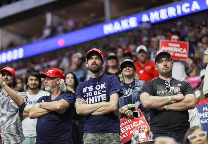 Nhiều người ủng hộ ông Trump có mặt tại sự kiện bất chấp lo ngại về khả năng lây nhiễm COVID-19.