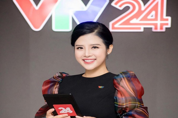 BTV Hải Vân là một trong số những MC trẻ nhất của trung tâm tin tức VTV24.
