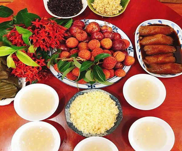 Có thể nhiều gia đình cho rằng, để giết sâu bọ hay dịch bệnh phải bằng những cách khác mới hiệu quả. Tuy nhiên, bản chất sự hình thành những phong tục văn hóa là hướng về tổ tiên, gia đình, giáo dục lòng biết ơn, thể hiện lối sống trọng tình cảm của người Việt Nam.