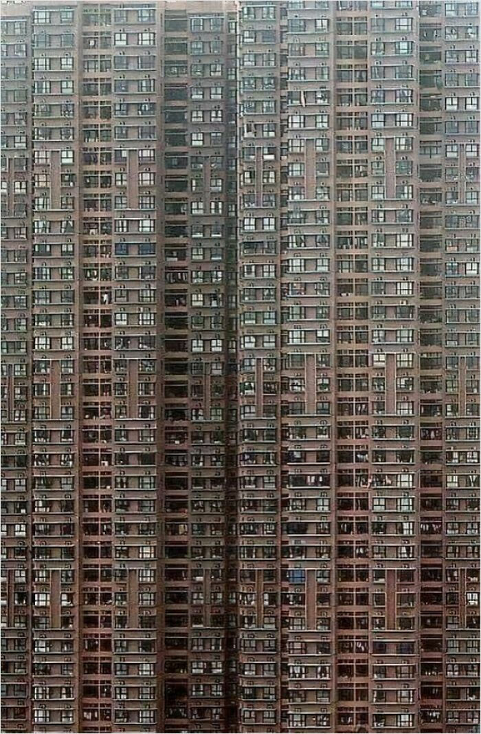 Những tòa nhà chung cư như "nấm" ở Hong Kong.