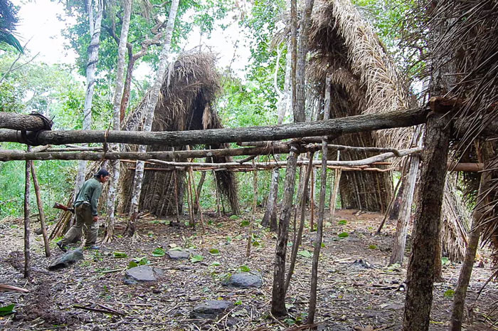 Việc không tiếp xúc với thế giới bên ngoài của Massaco đã giúp bảo vệ đất đai của họ.
