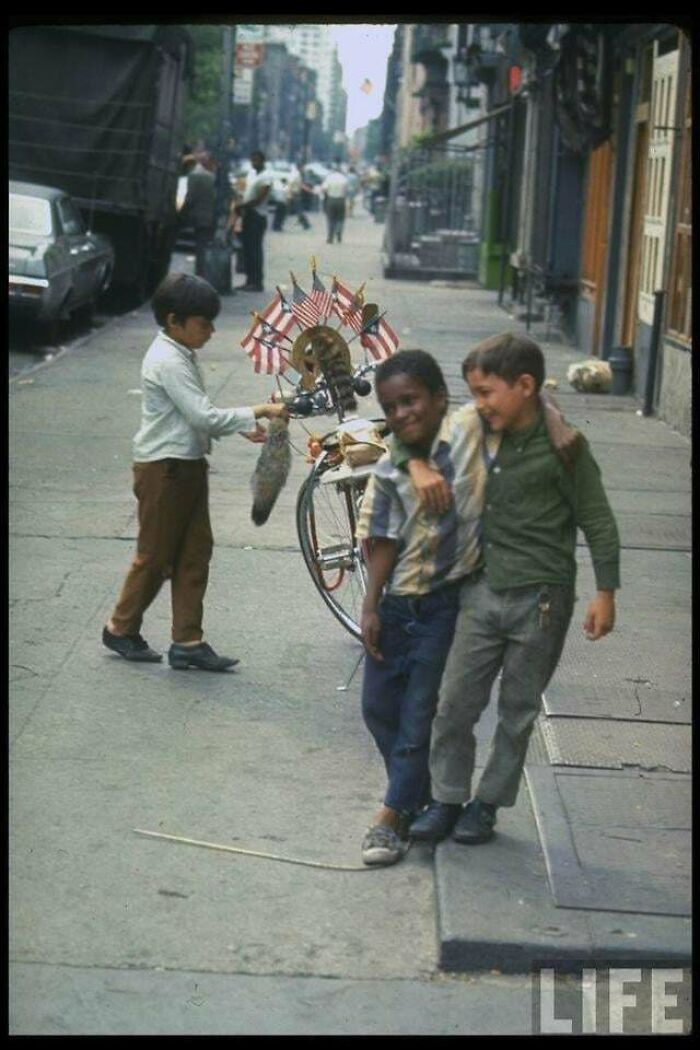 Đường phố New York trong những năm 1960.