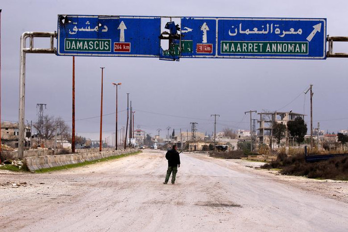Sau khi chiếm được Maarat al-Numan, Quân đội Syria tiếp tục mở rộng vùng kiểm soát ra phía tây thành phố hướng tới thị trấn Kafr Nubl và Khan Sobol.