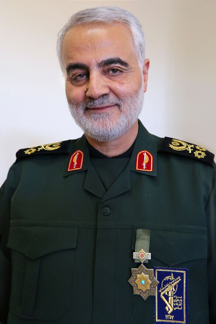 Ông Soleimani được cho là được bổ nhiệm làm chỉ huy Lực lượng Quds của IRGC vào năm 1997 hoặc 1998. Ngày 24/1/2011, Tướng Soleimani được lãnh tụ tối cao Ali Khamenei thăng cấp lên Thiếu tướng. Ảnh: Wikipedia.