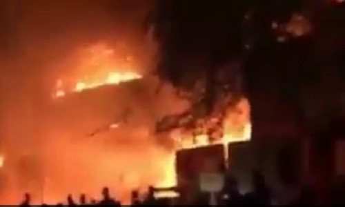 Sky News Arabia khẳng định ít nhất 6 người thiệt mạng và 12 người khác bị thương trong vụ đánh bom liều chết thứ hai.