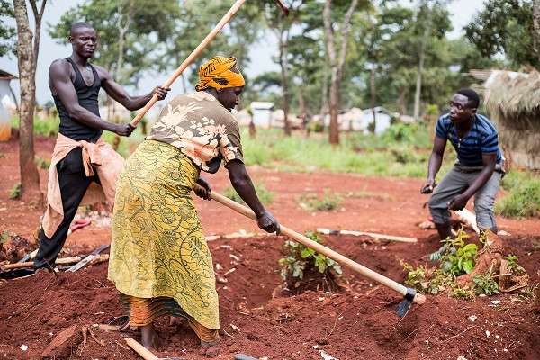 Người phụ nữ Burundi này đang sống tại khu trại tị nạn Nyarugusu.