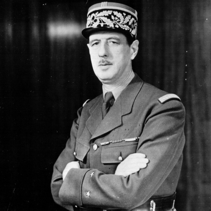 Cựu Tổng thống Pháp Charles De Gaulle cũng từng bị ám sát hụt vào một buổi tối tháng 8/1962 khi đang trên đường tới gần sân bay Orly.