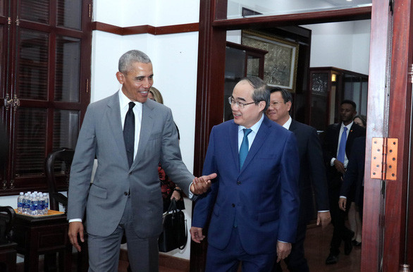 Tiếp cựu Tổng thống Mỹ Barack Obama chiều 9/12, Bí thư Thành ủy TP.HCM Nguyễn Thiện Nhân đánh giá cao những đóng góp của cá nhân ông Obama trước đây cũng như hiện nay đối với sự phát triển của quan hệ song phương Việt Nam - Mỹ. Ảnh: TTXVN.