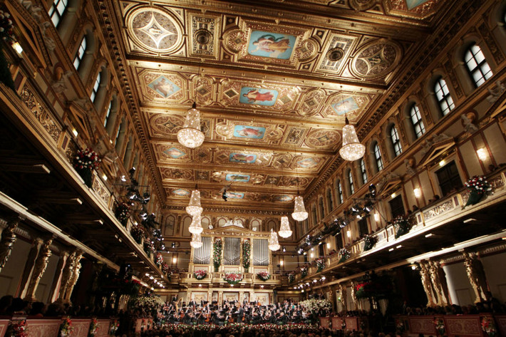 Bên trong phòng hòa nhạc Vienna Musikverein tuyệt đẹp ở Vienna, Áo. Được biết, buổi hòa nhạc mừng Năm Mới sẽ được tổ chức ở Hội trường Lớn trong tòa nhà này.