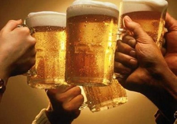 Bia không được coi là thức uống có cồn ở Nga cho tới năm 2013.