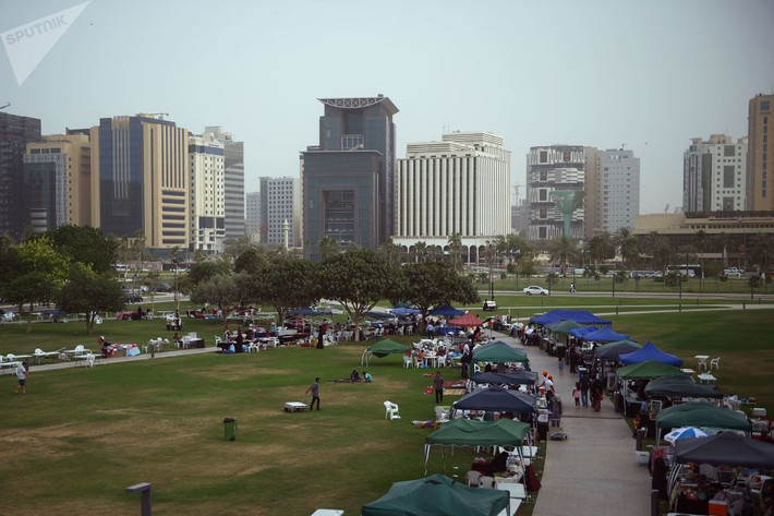 Một khu chợ nhộn nhịp gần bảo tàng nghệ thuật hồi giáo ở Doha.