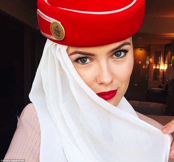 Theo Daily Mail, tài khoản Instagram của nữ tiếp viên hàng không Emirates, Brigita Jagelaviciute, hiện có gần 60.000 người theo dõi. Trên tài khoản Instagram của Brigita ngập tràn những hình ảnh cô đi du lịch. (Nguồn ảnh: Daily Mail)