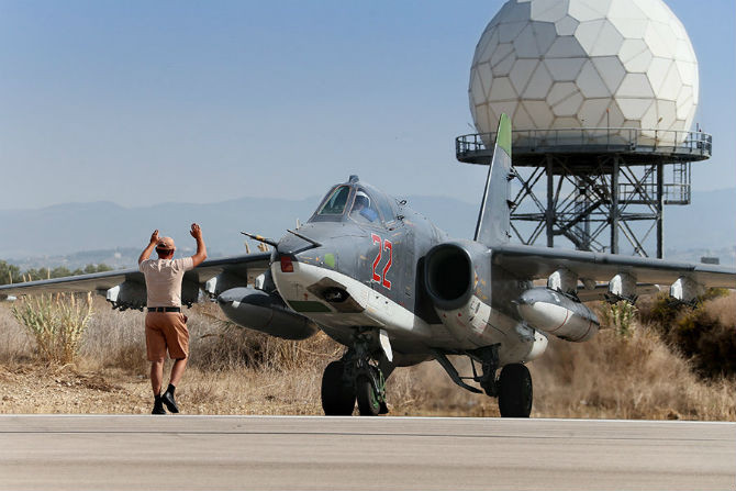 Máy bay tấn công mặt đất Su-25SM Frogfoot-A cũng tham gia chiến dịch không kích IS của Nga tại Syria.