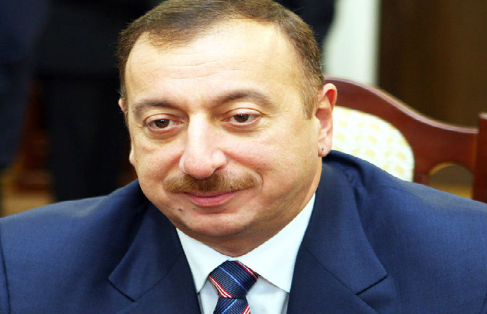 Ilham Aliyev là Tổng thống đương nhiệm của Azerbaijan. Ông bắt đầu giữ trọng trách này vào ngày 31/10/2003.