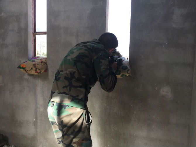 “Chúng ta đang chiến đấu để giành lại từng ngôi nhà, kẻ thù của chúng ta rất ngoan cố”, vị quan chức cho hay.