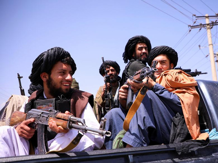 Thủ đô Kabul hiện nằm dưới sự kiểm soát của lực lượng Taliban. Những bức ảnh được Reuters đăng tải dưới đây phần nào cho thấy cuộc sống hiện tại ở Kabul.