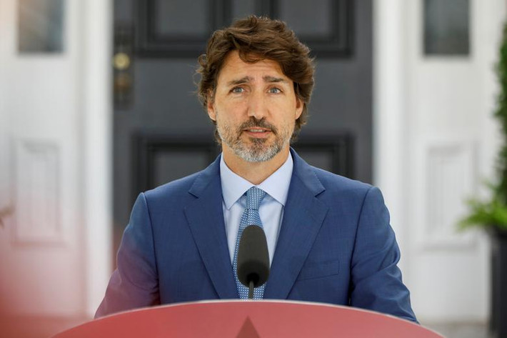 Trước bà Merkel, Thủ tướng Canada Justin Trudeau cũng quyết định tự cách ly và làm việc tại nhà trong hai tuần, bắt đầu từ 11/3/2020, do lo ngại dịch bệnh COVD-19. Ảnh: Reuters.