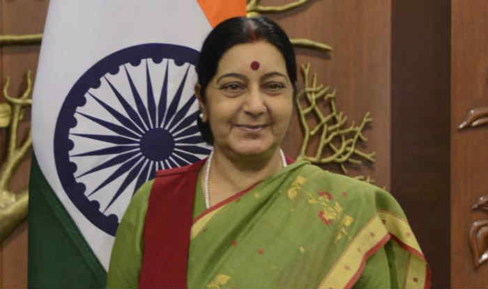 Ngoại trưởng Sushma từng theo học trường Đại học Sanatan Dharma ở Ambala Cantonment và tốt nghiệp với tấm bằng cử nhân về Khoa học Chính trị. Tiếp đến, bà học luật tại Đại học Punjab ở Chandigarh. Ảnh: India.com.