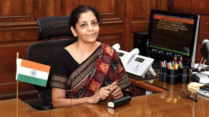 "Nữ tướng" Nirmala Sitharaman gia nhập Đảng Bharatiya Janata (BJP) vào năm 2008 và trở thành người phát ngôn của đảng này. Năm 2014, bà được bổ nhiệm vào nội các của Thủ tướng Narendra Modi. Ảnh: DNA India.
