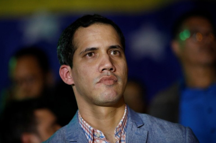 Tuy nhiên, Bộ trưởng Quốc phòng Venezuela Padrino Lopez khẳng định, lực lượng vũ trang của nước này không công nhận tuyên bố của ông Juan Guaido tự xưng là Tổng thống lâm thời. Ảnh: PQ.