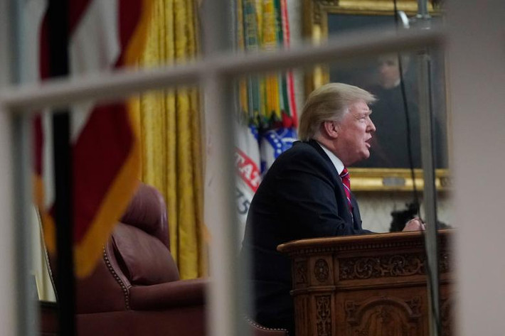Tổng thống Trump phát biểu tại Nhà Trắng về vấn đề nhập cư và biên giới trong ngày thứ 18 chính phủ Mỹ đóng cửa hôm 8/1.