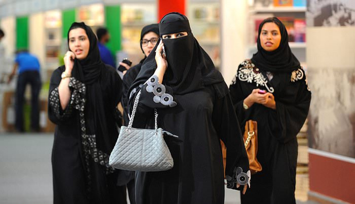 Một trong những điều luật tồi tệ nhất ngăn phụ nữ Saudi Arabia hưởng quyền bình đẳng đó là họ đều phải có người giám hộ nam.