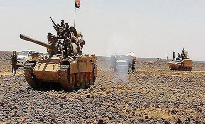 Quân đội Syria sau đó bố trí lực lượng bảo vệ xung quanh hang động này để ngăn chặn nguy cơ các tay súng IS, được cho là đang ẩn náu tại khu vực hiểm trở Tuloul Al-Safa, sử dụng nó sau này. Ảnh: SANA.