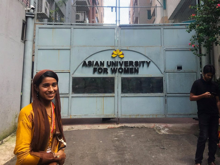 Hiện tại, Formin cùng 24 cô gái Rohingya khác trong các khu trại tị nạn ở Bangladesh đã được nhận vào trường Đại học Phụ nữ Châu Á. Đó chính là ước mơ lớn nhất trong cuộc đời cô gái trẻ này.