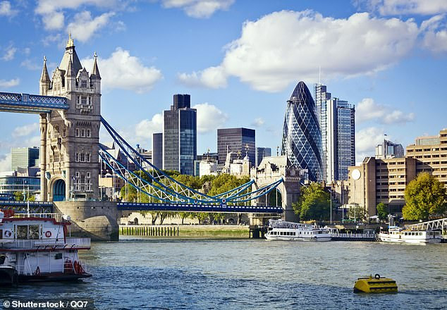 Trong khi đó, thủ đô London của Anh chỉ được xếp hạng thứ 67, một phần là vì nơi này không có nhiều địa điểm tập yoga và chi phí rất đắt đỏ. Ảnh: Shutterstock.